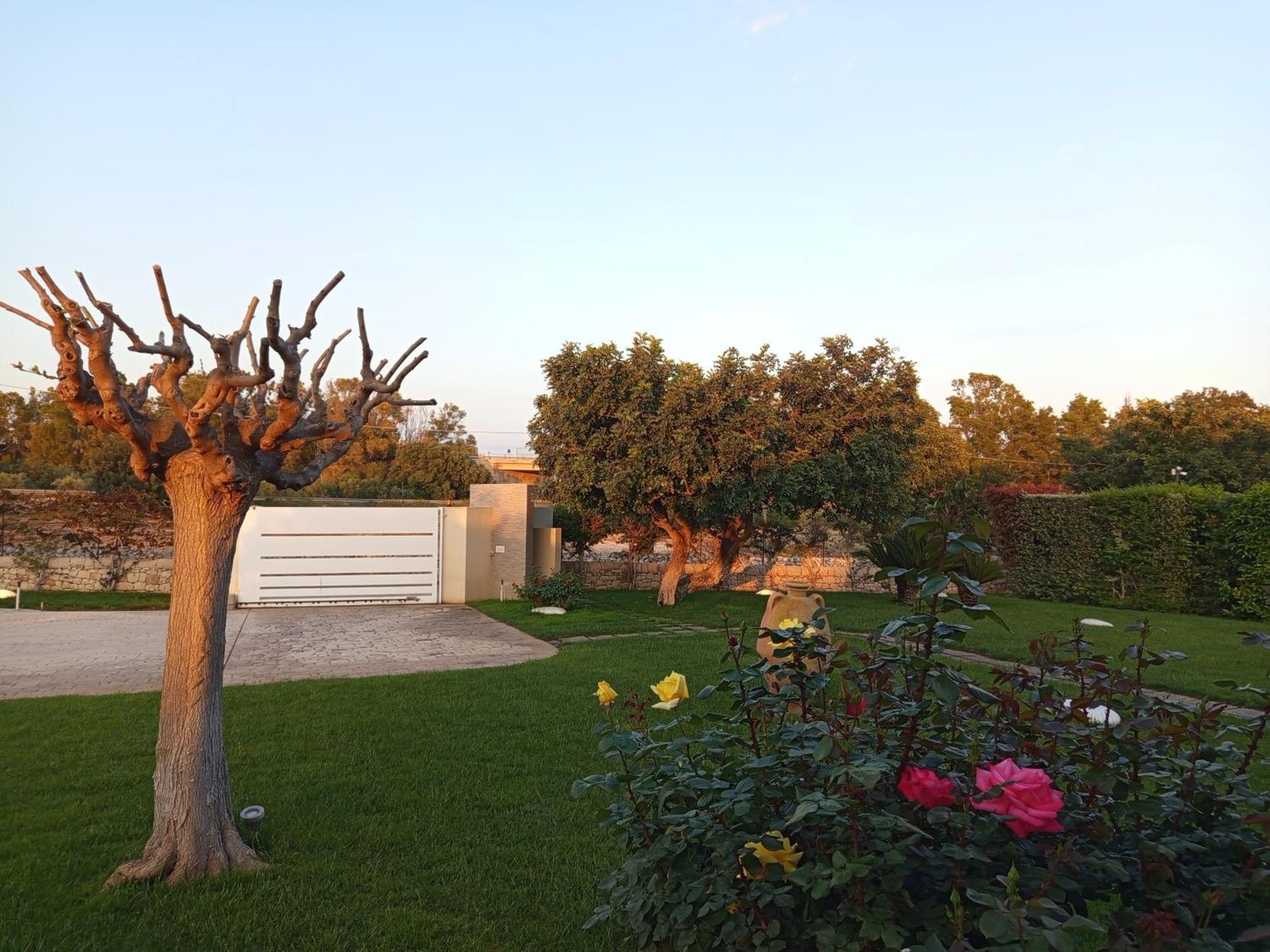 מרינה די מודיקה La Giara Guest House מראה חיצוני תמונה